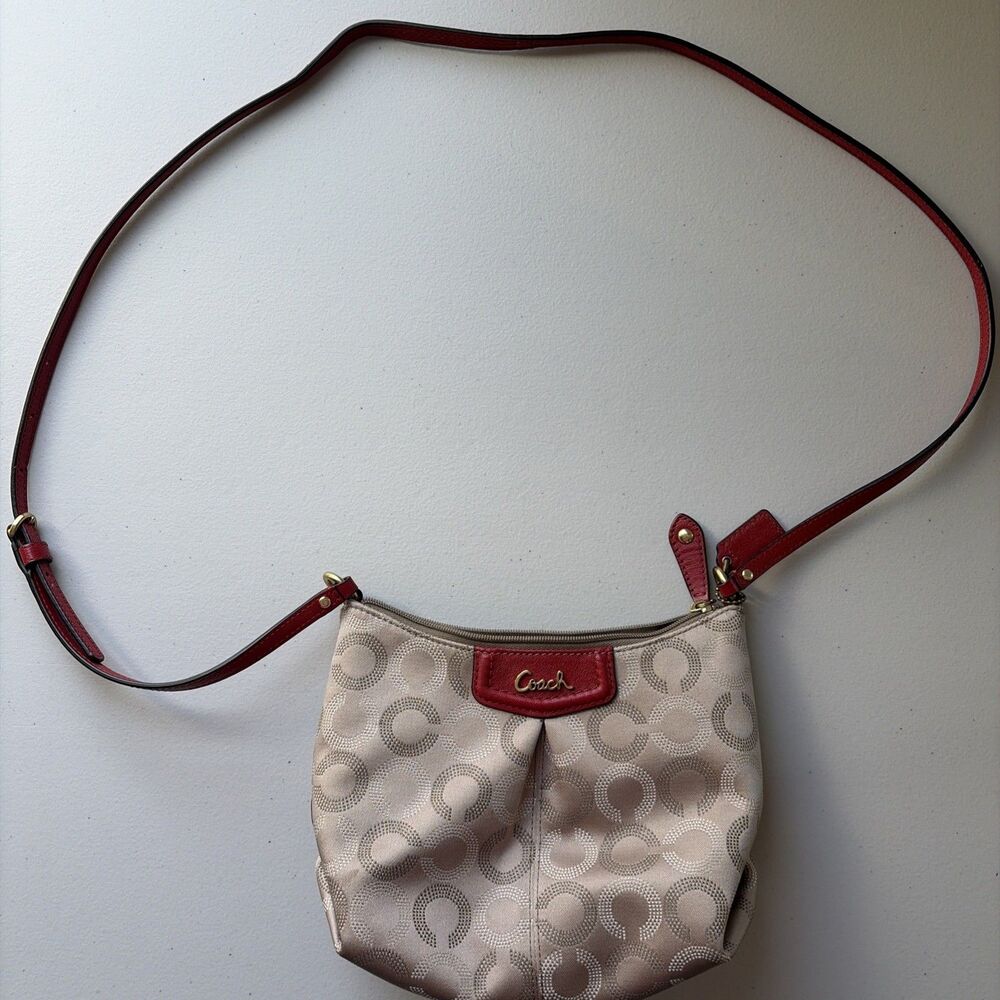 Coach Beige & Red vintage crossbody Shoulder Bag Signature - Size S